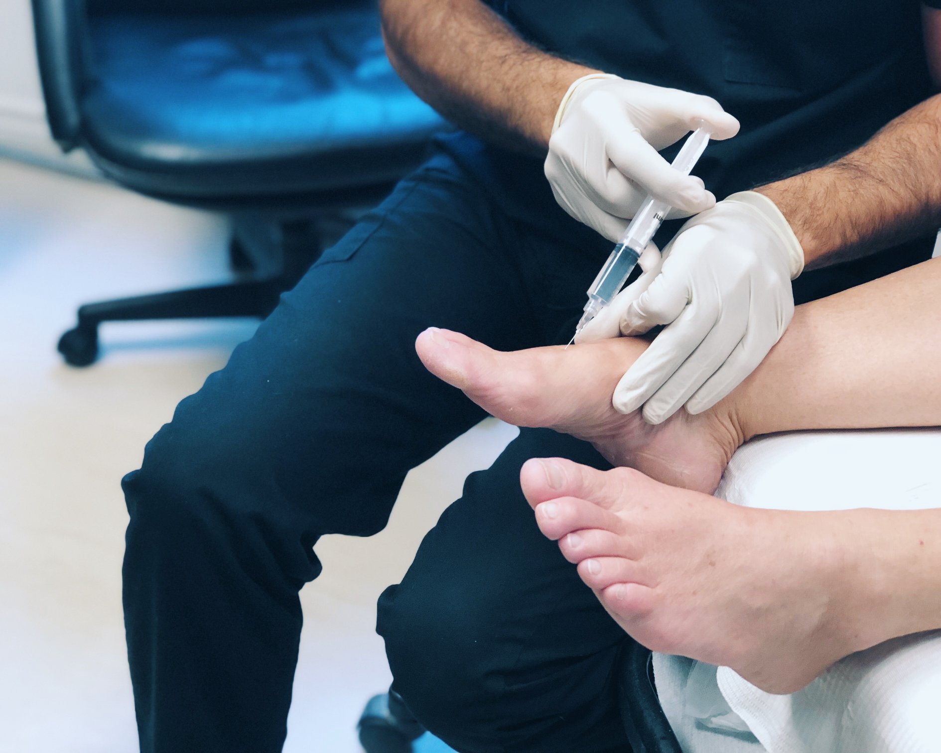 Viscosupplementation injection